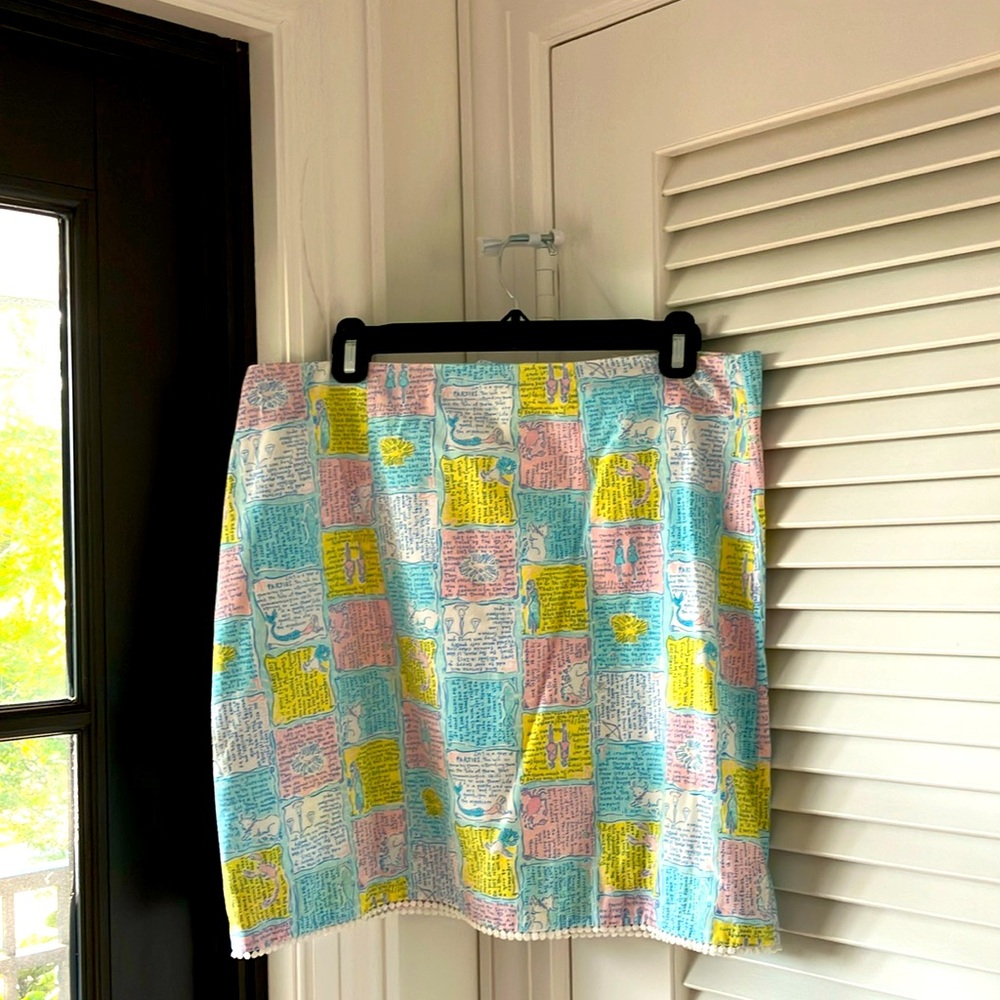 Lilly Pulitzer skirt in great condition!